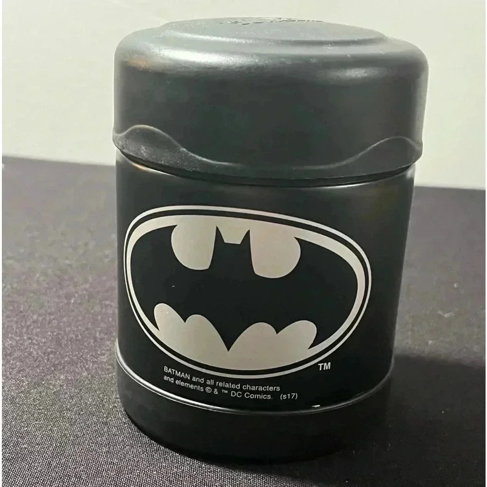 Batman Thermos EUC - Picture 2 of 6